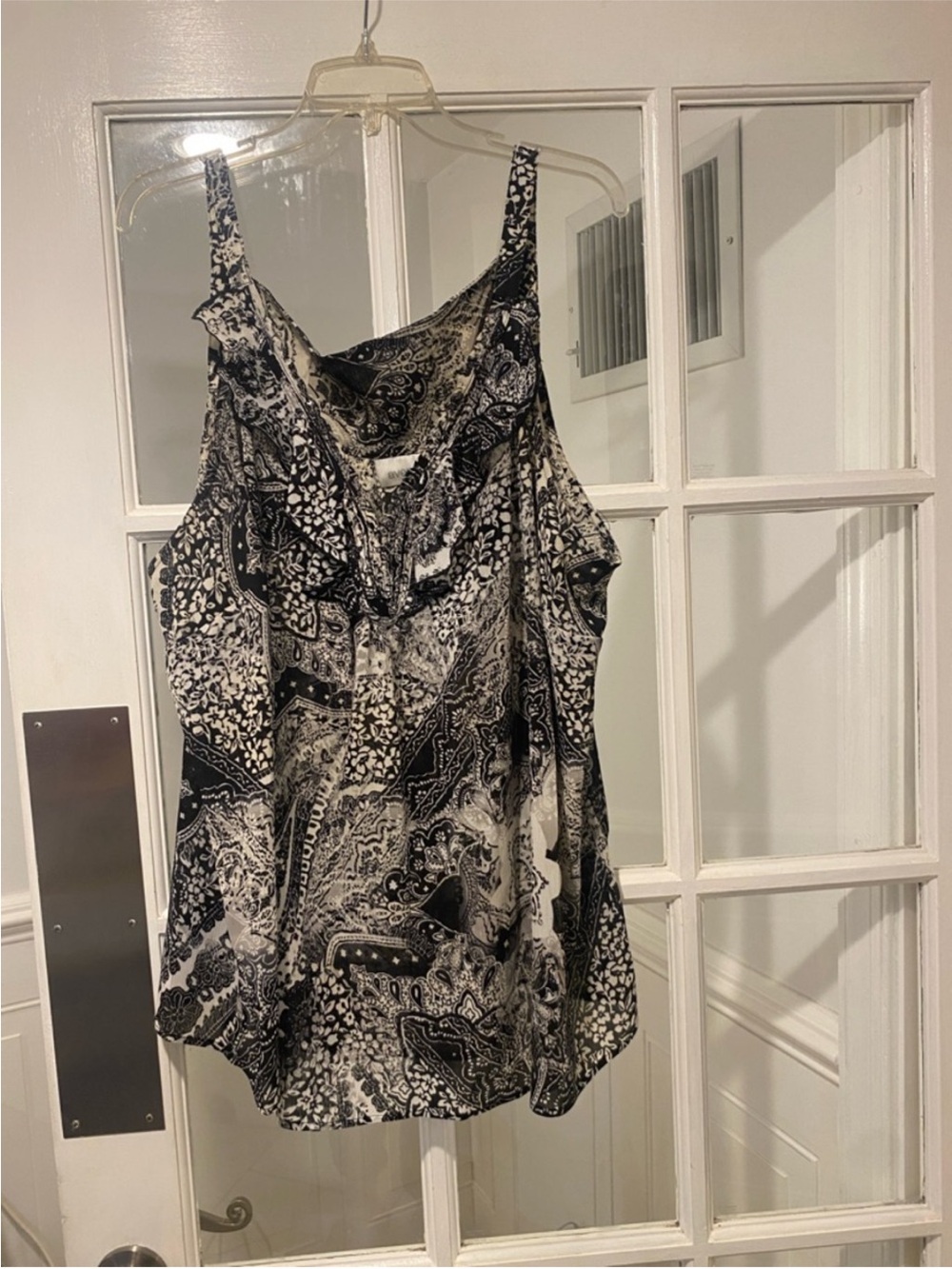 Avenue Black and White Paisley Cowl Neck Tank Top